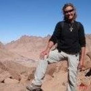 Meet your Posher, Becky